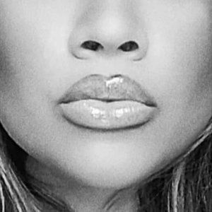 Meet your Posher, Vacilia